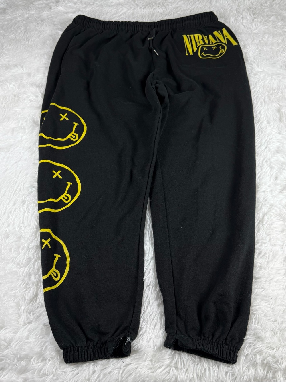 NIRVANA Black Sweatpants with Yellow Smile Logos women’s XL Black joggers